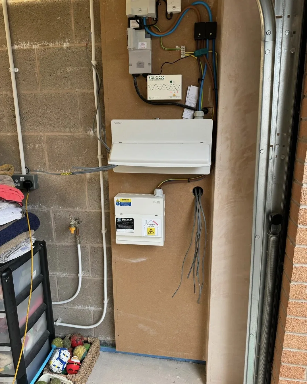 Consumer unit and generation metering installed in the utility area